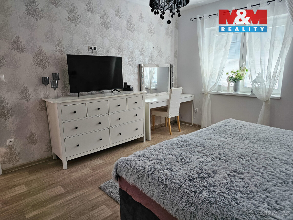 Prodej rodinných domů 5+1 a 2+1, 250 m², Bolatice - 16