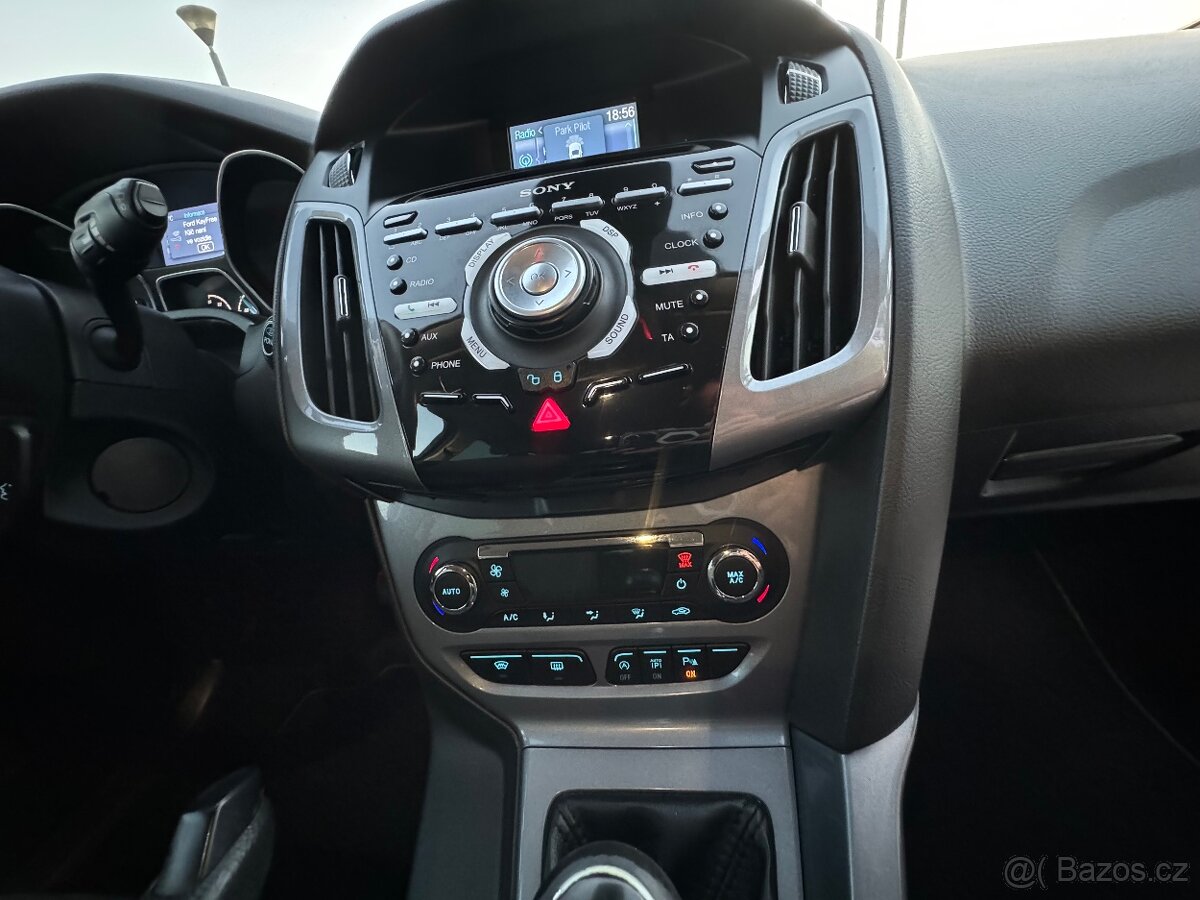 Ford Focus - 2012 - (vyhořelý) 1.6t 134KW - 170.455km - 16