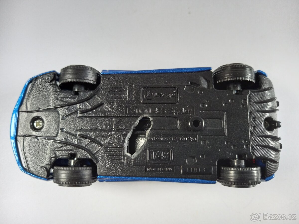 BBURAGO-FERRARI 1:43 - 250 TESTA ROSSA - 16