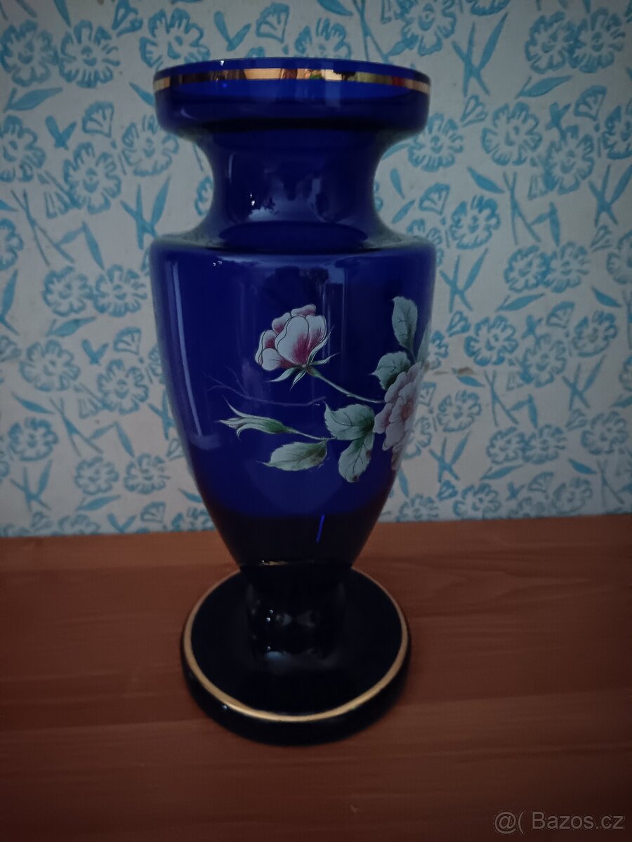 Prodám velkou modrou skleněnou vázu - 16