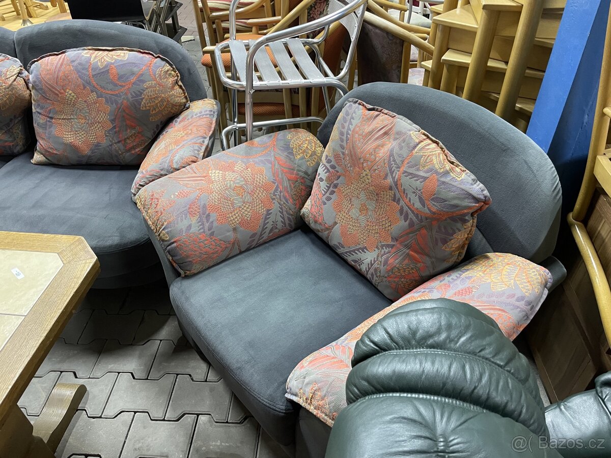 sedací souprava 3 + 2 + 1 + bobek - 16