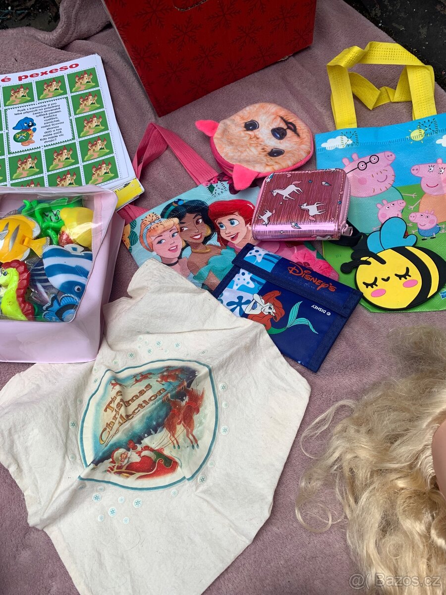 Vytříděné hračky - 16