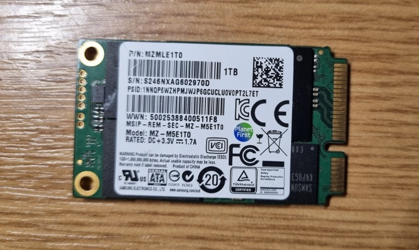 PC komponenty - CPU, LPT, COM, SATA, USB karty, HDD⭐ - 16