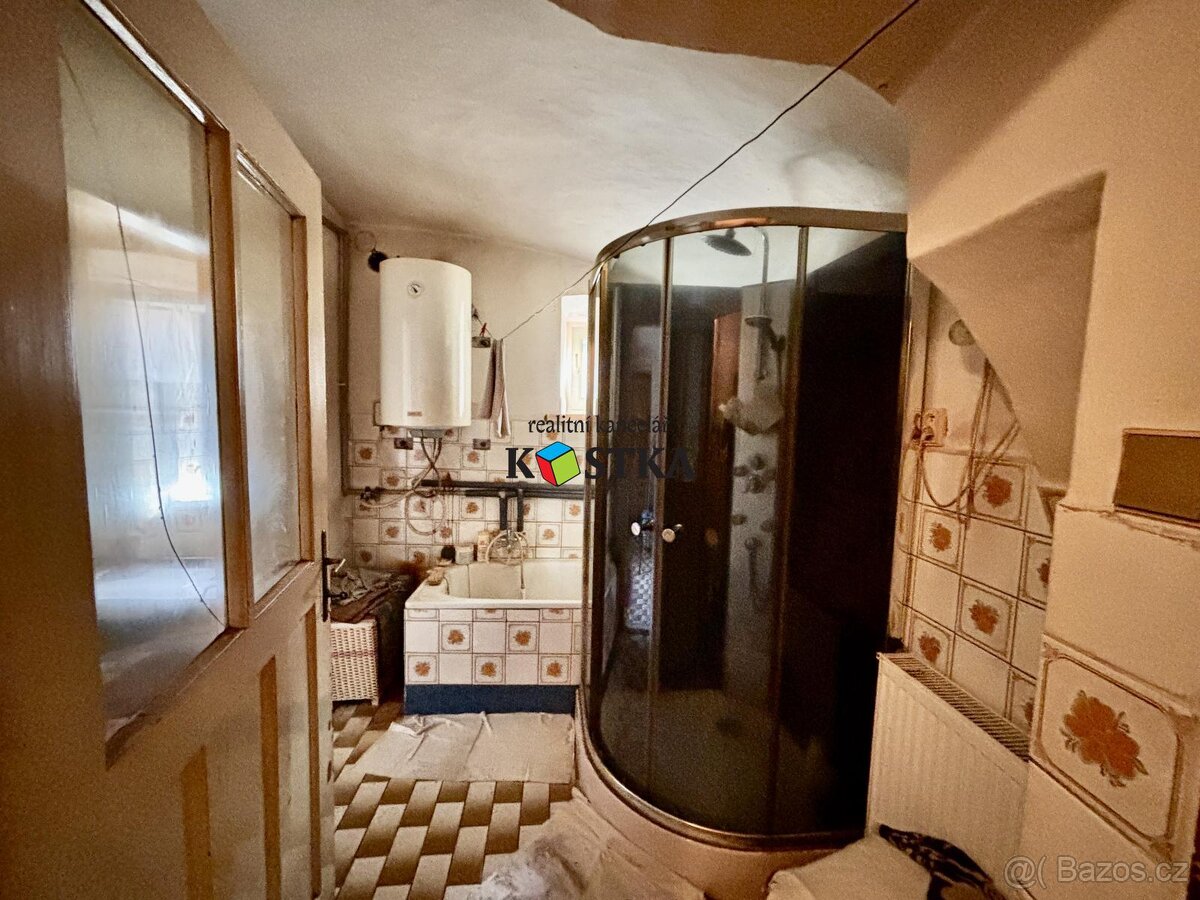 Rodinný dům s velkým pozemkem Bartošovice - 16