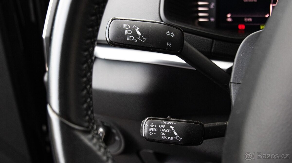 Škoda Karoq 1.6 TDI Live Plus DSG - 16