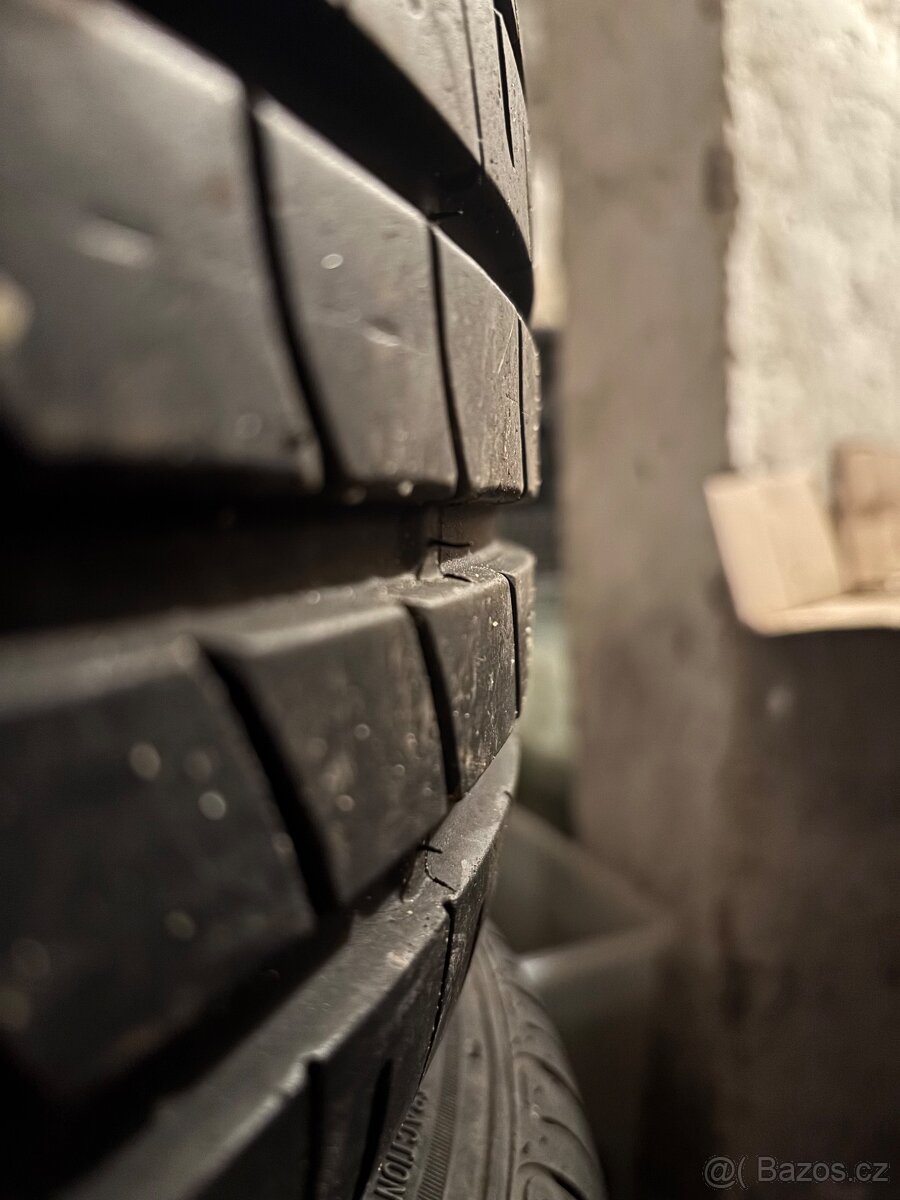 Ford Kuga 2,0tdci 100kw 4x4 2008 - 16