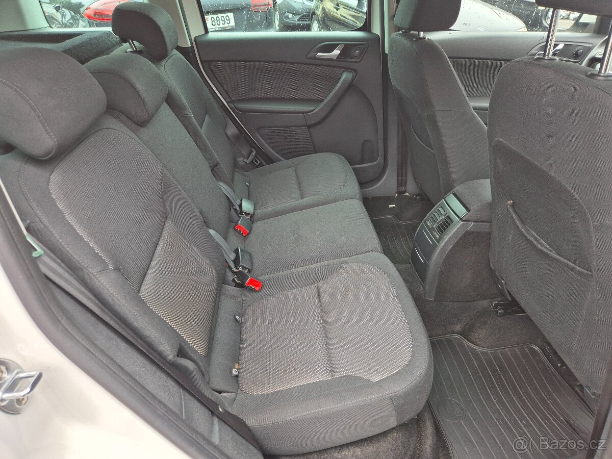 Škoda Yeti 1.6TDi,77KW,MANUÁL,NOVÉ ROZVODY,VSTŘIKY,R.V.2012 - 16