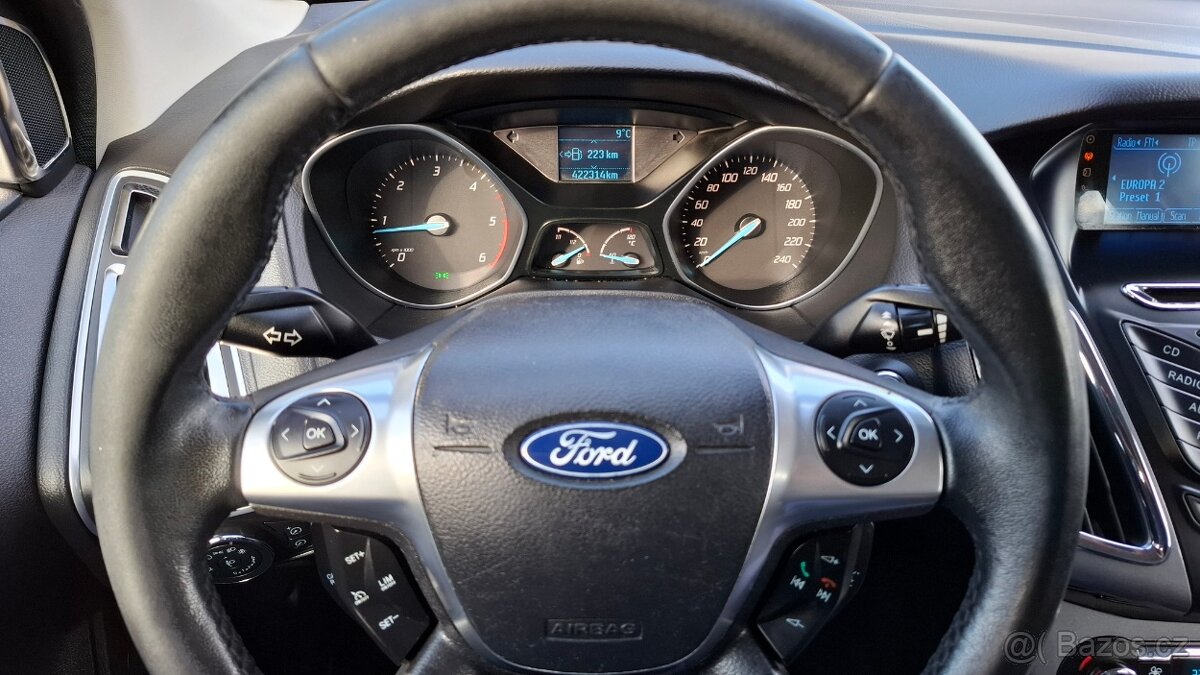 Ford Focus III Kombi 1,6 TDCi - 85kw. Nová STK - SLUŠNÝ STAV - 16