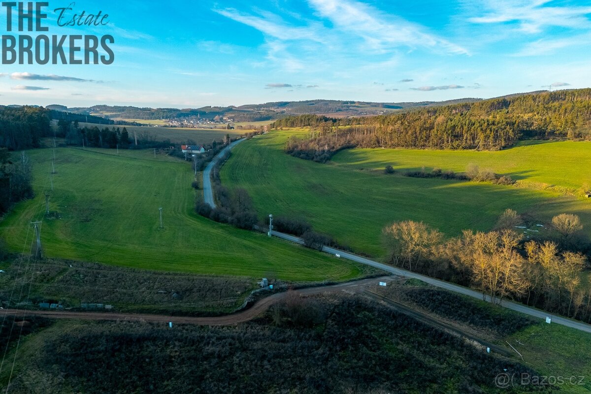 Pozemek k výstavbě rodinného domu – 1 979 m² - 16