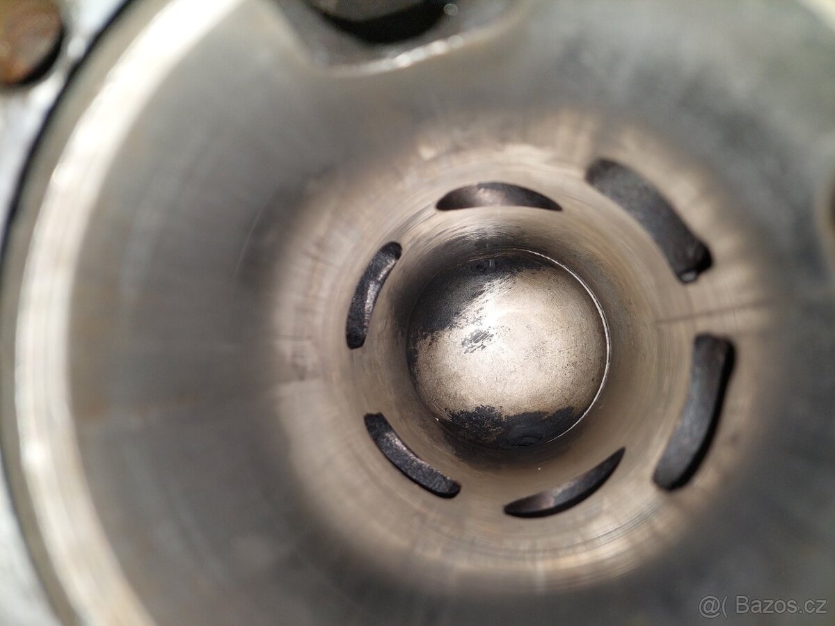 Motor IŽ 49 IŽ350 - 16