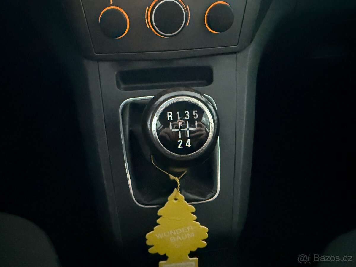 Opel Zafira 1.6 77kW,SERVISKA,7.MÍST - 16
