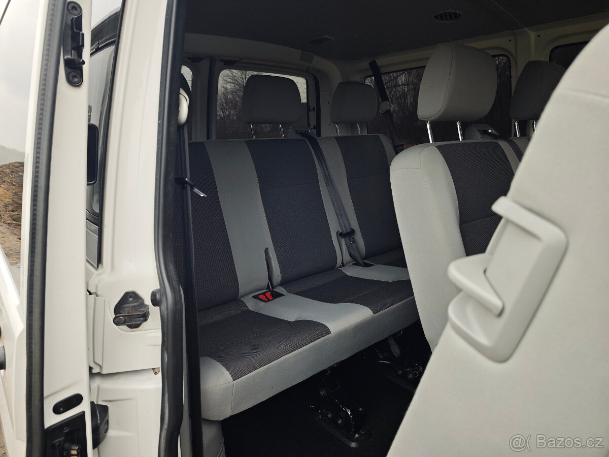 VW Transporter T5.1,2.0TDI,manuál,2014,9 míst,200xxxkm - 16