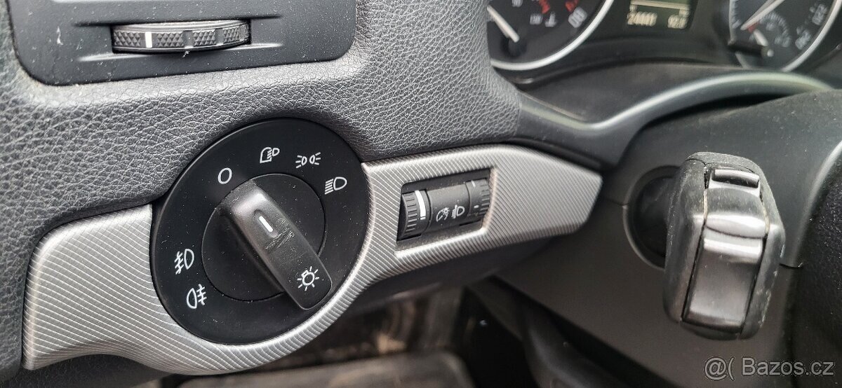 Škoda Octavia combi II 1.8 tsi 118kW Elegance 2010 Tažné-TOP - 16