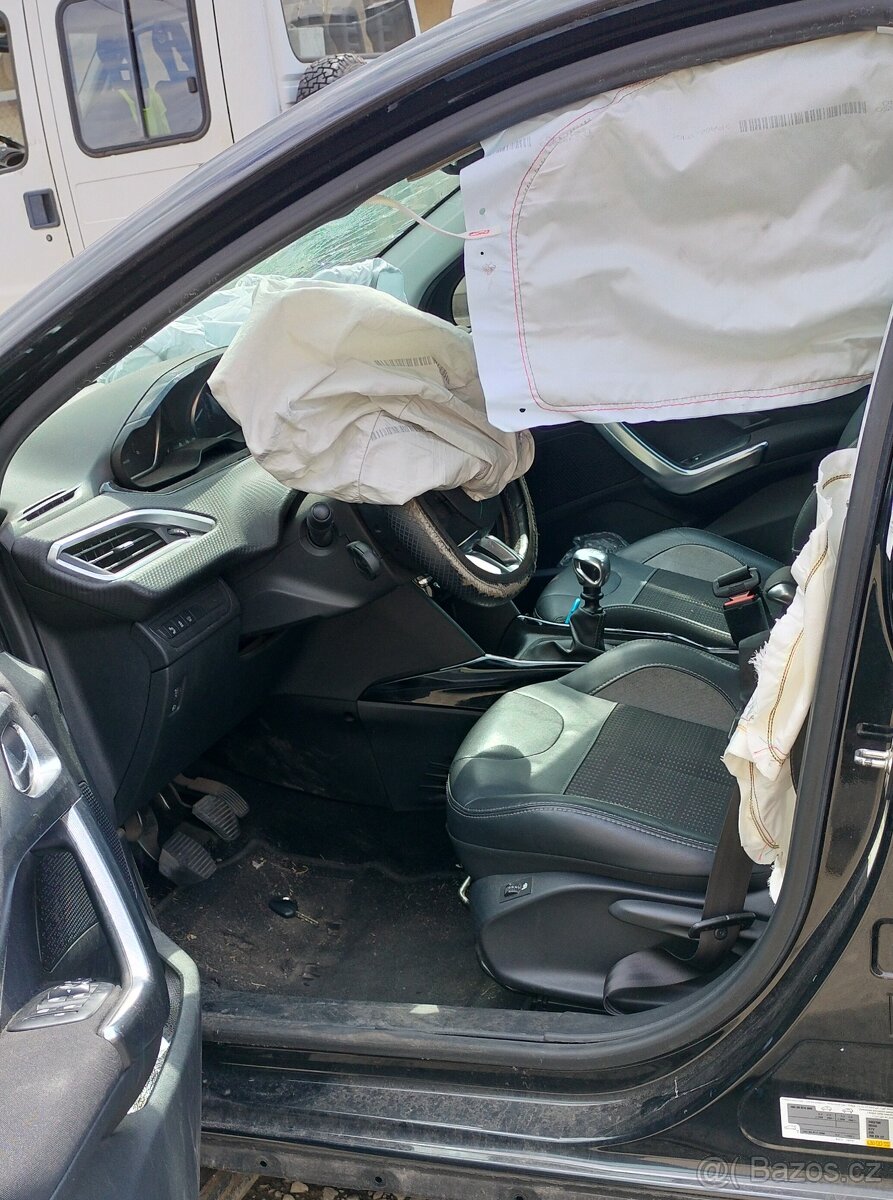 Peugeot 2008, 2013 - 2019 - 16