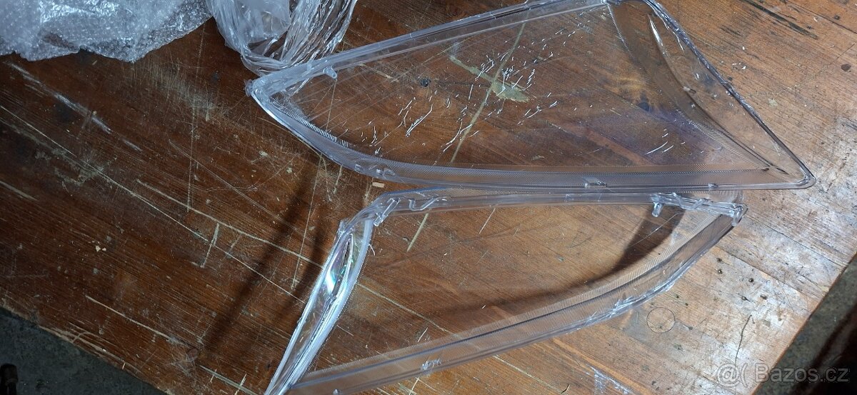 Ford Focus II -světla a doplňky - 16