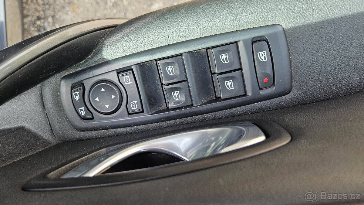 Renault Laguna 3 - 16