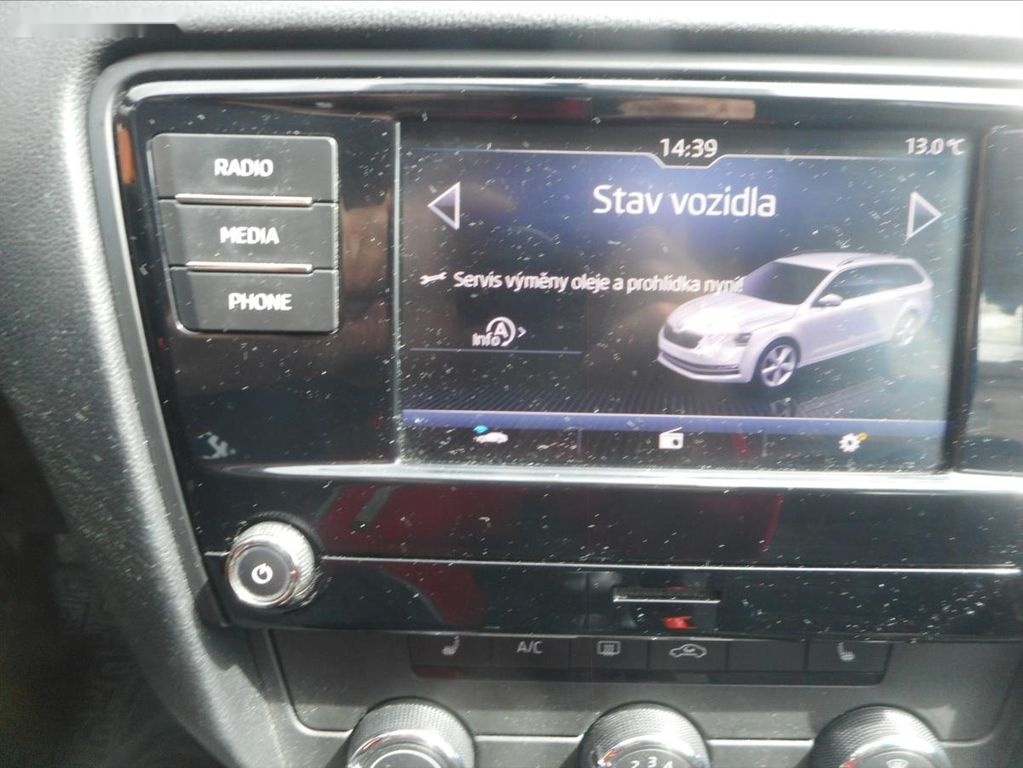 Škoda Octavia,1,6 TDi - 16