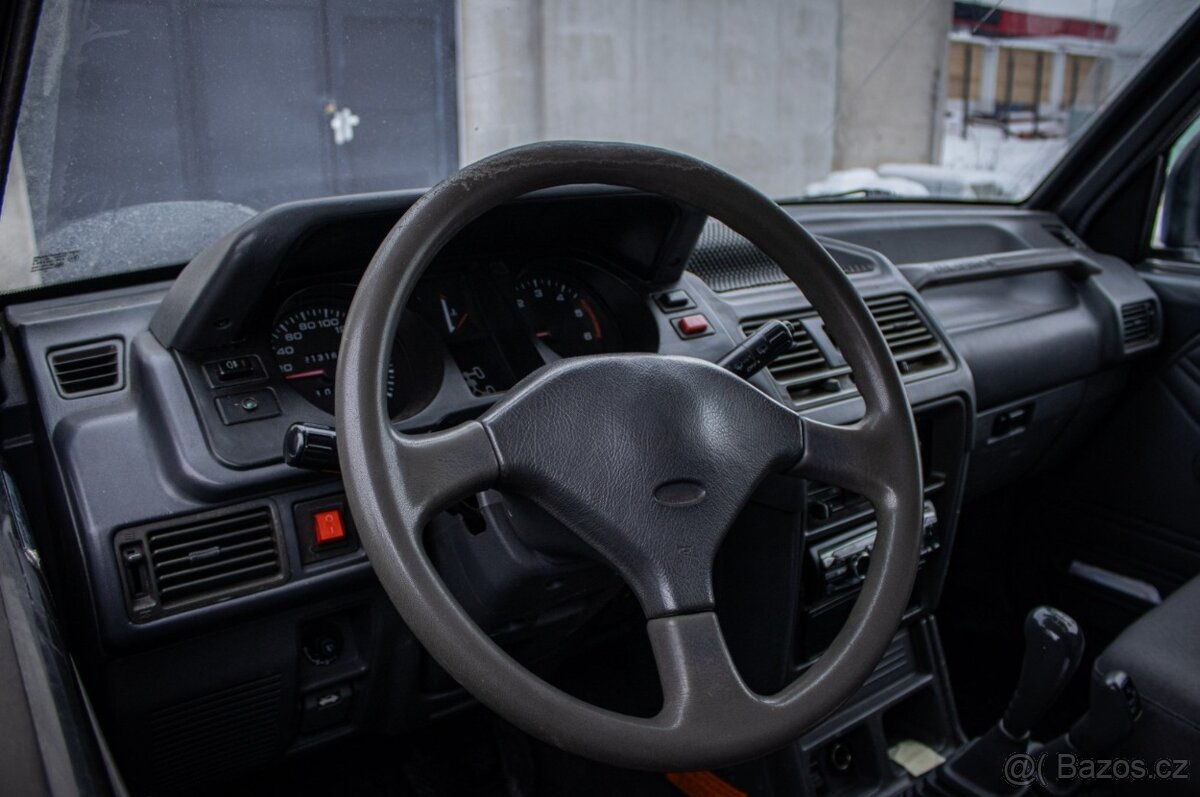 Mitshubishi Pajero 2.5 TD, 73kW - 16