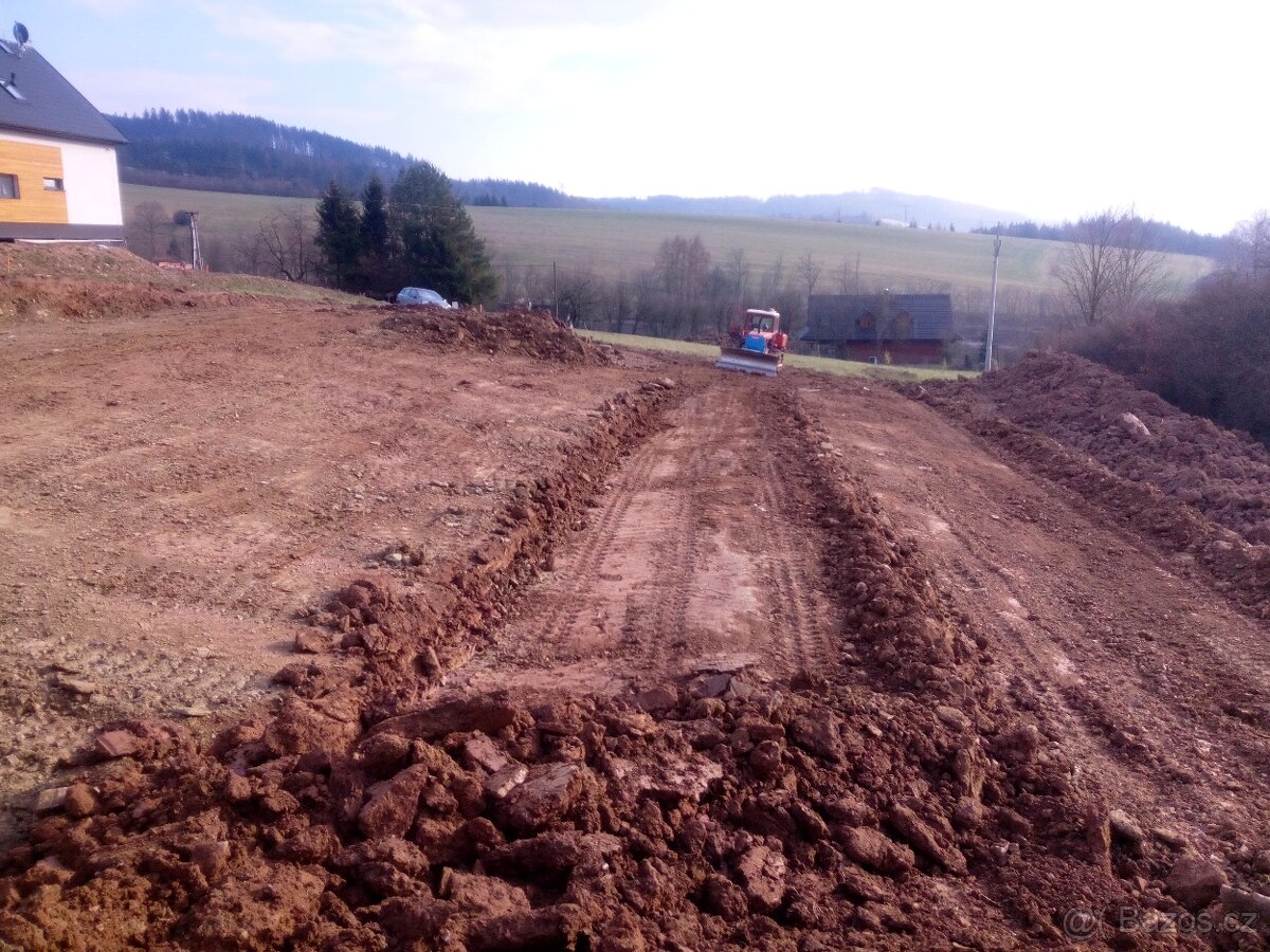 Práce buldozerem - 16