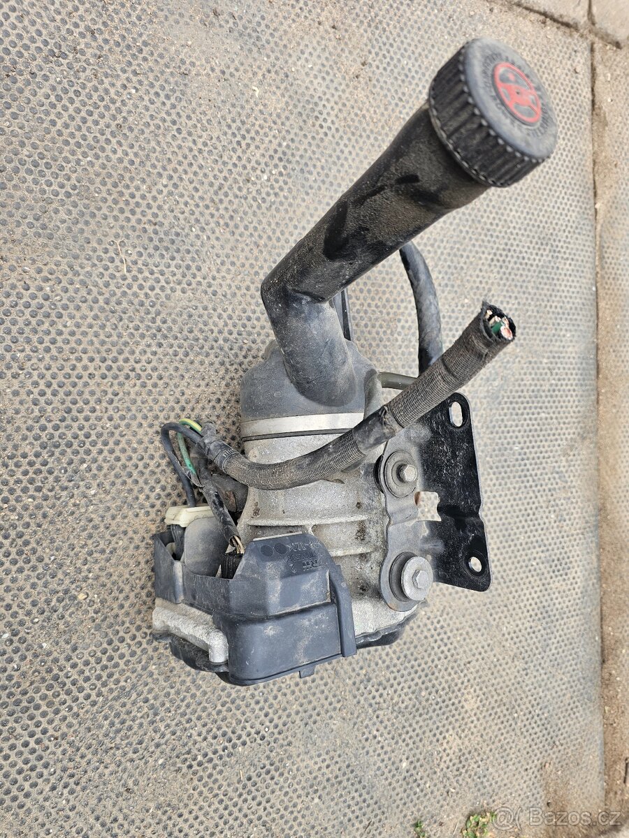 Náhradní díly Citroen C4 Picasso - 16