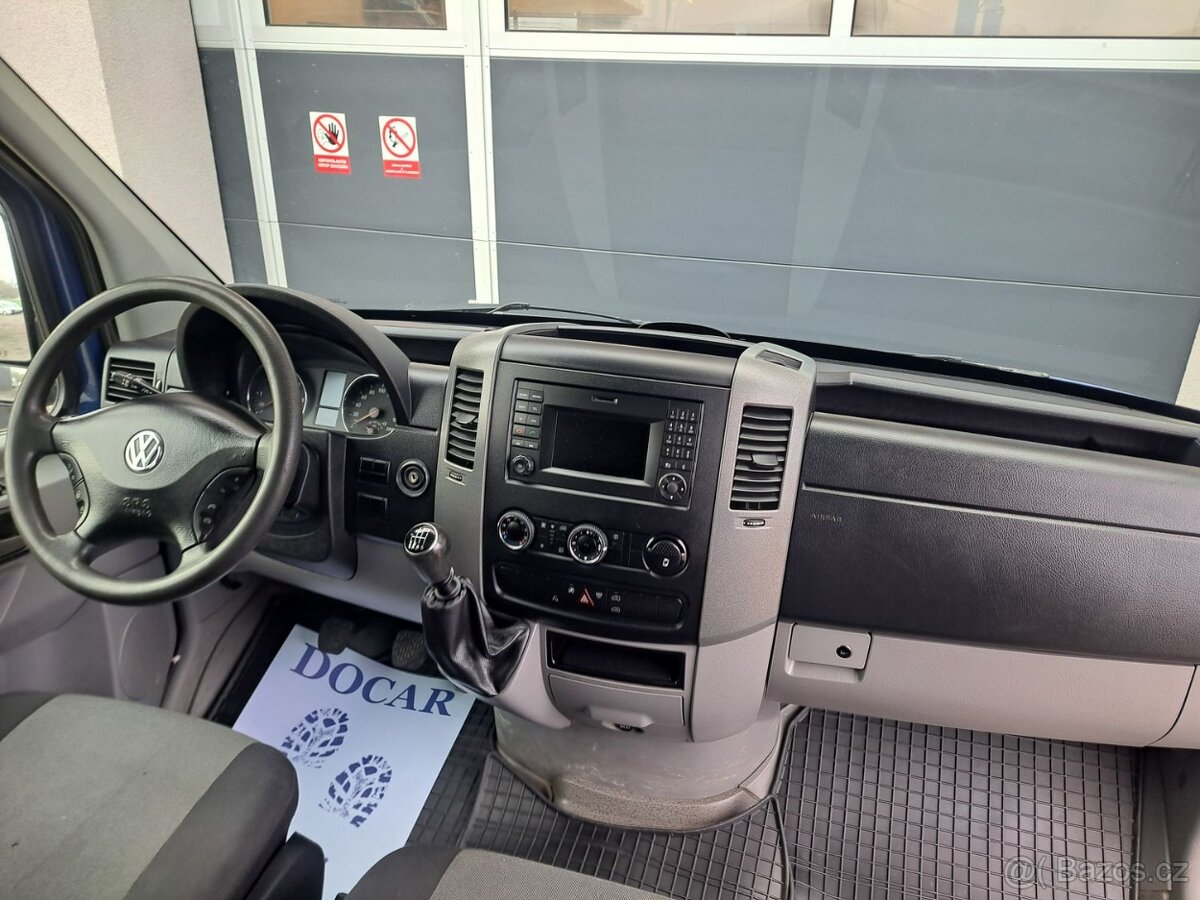 Volkswagen Crafter 2.0 TDI, 7 míst, možný odpočet DPH - 16