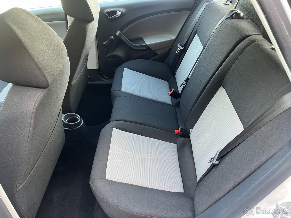 Seat Ibiza 1.2 Style Navi Rozvody Výhřev sedadel - 16