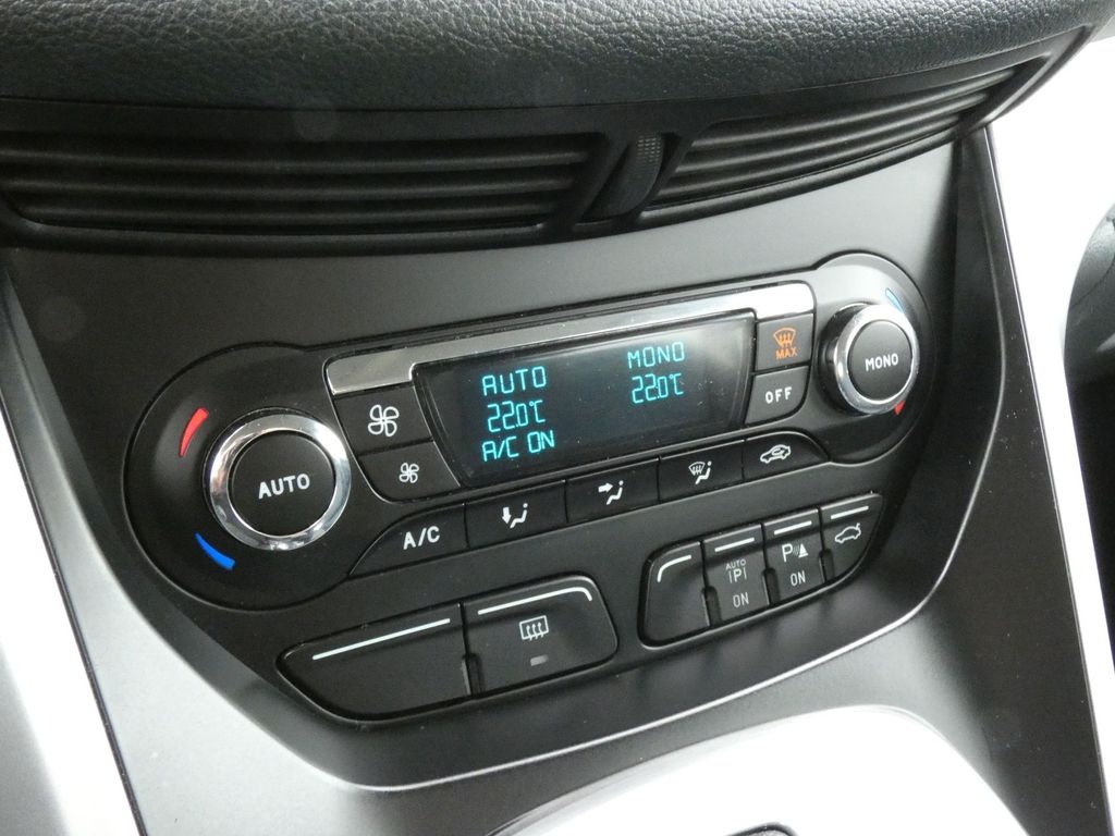 Ford Grand C-Max 2.0 TDCI, TOTÁLNÍ VÝPRODEJ - 16