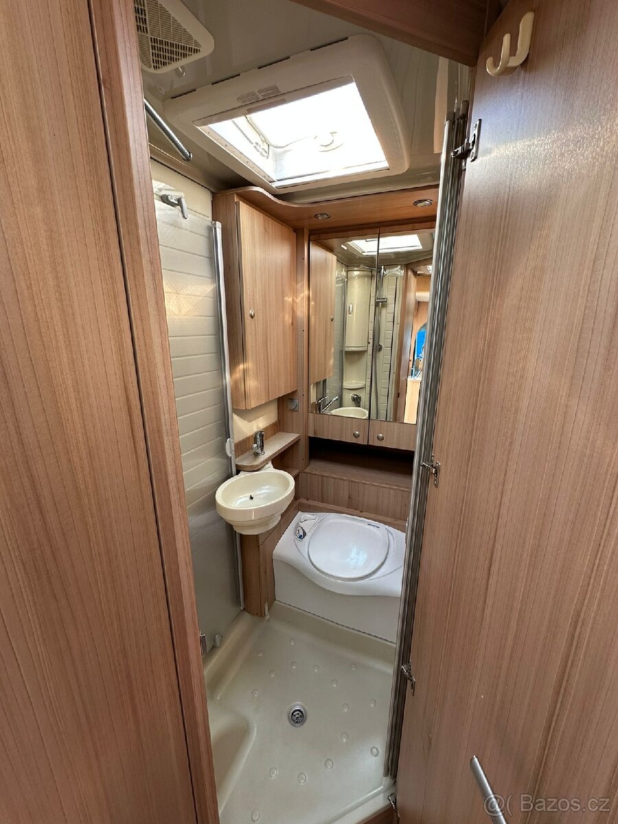 Bürstner Ixeo Time IT 650 6 MÍST JÍZDA I SPANÍ - 16