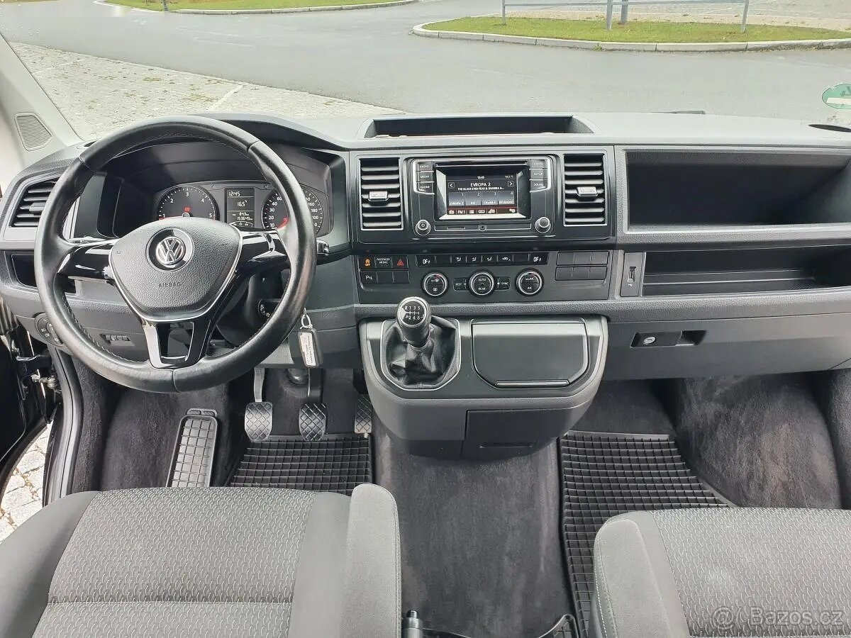Volkswagen Multivan, SUPER STAV, 110KW, MANUAL 153K - 16