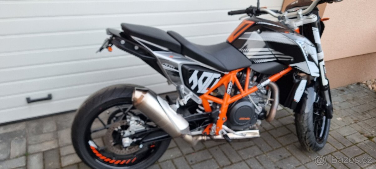 Ktm Duke 690 - 16
