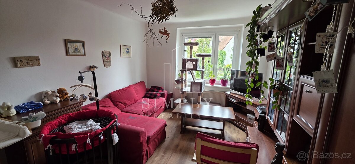 Vícegenerační dům 6+1 360 m2, pozemek 366 m2, Herbenova , H - 16