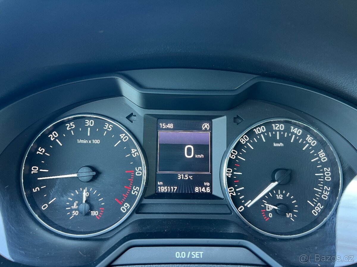 Škoda Octavia lll 2.0TDI 4x4 - 16