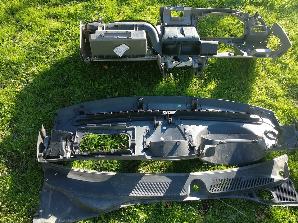 Renault Thalie 2011 - 16