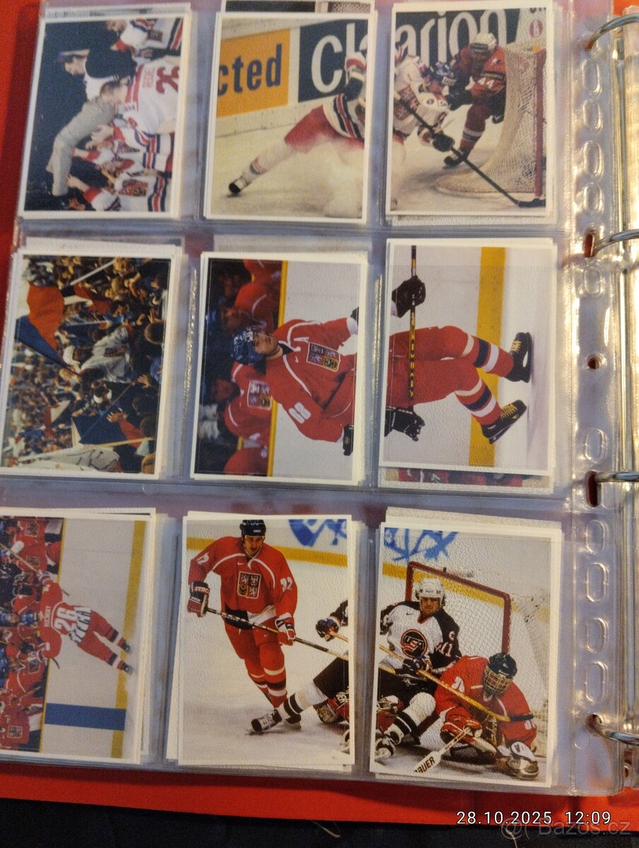 Hokejové kartičky - 16