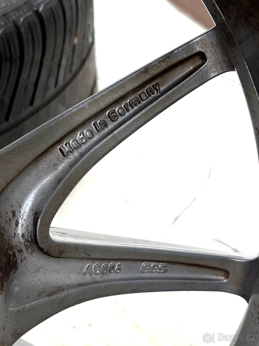 Mercedes E63 AMG 19 Dvourozměrná Alu Disky - 16