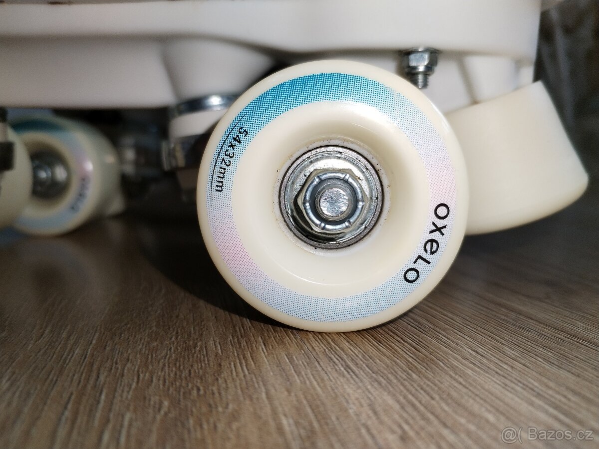 Dívčí / dámské kolečkové brusle Oxelo vel 37 - 16