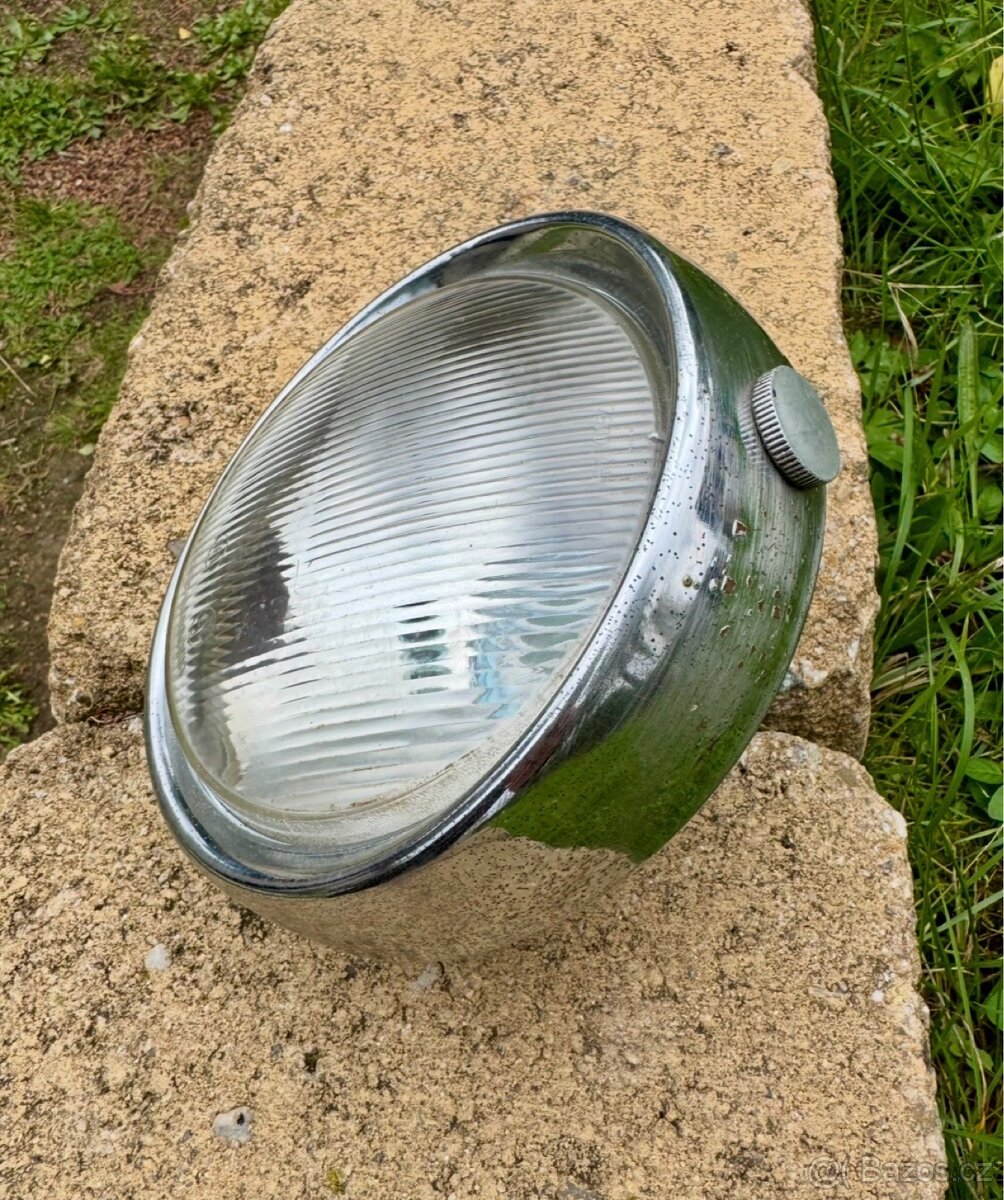 Jawa 250 350 panelka, sportka - přední světla - 16