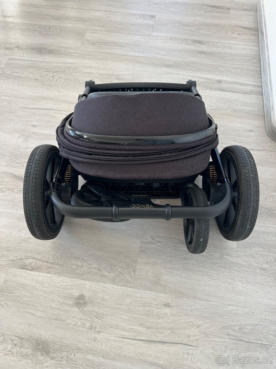 Kočárek Venicci Tinum Upline - 16