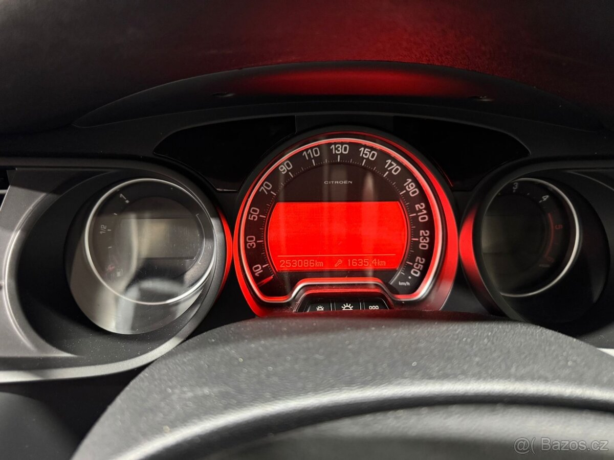 Citroen C5 2.0 HDI - 16