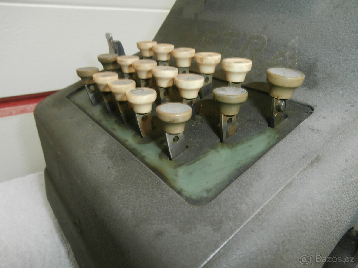 Počítačka mechanická starožitná ASTRA za 1.500 kč - 16