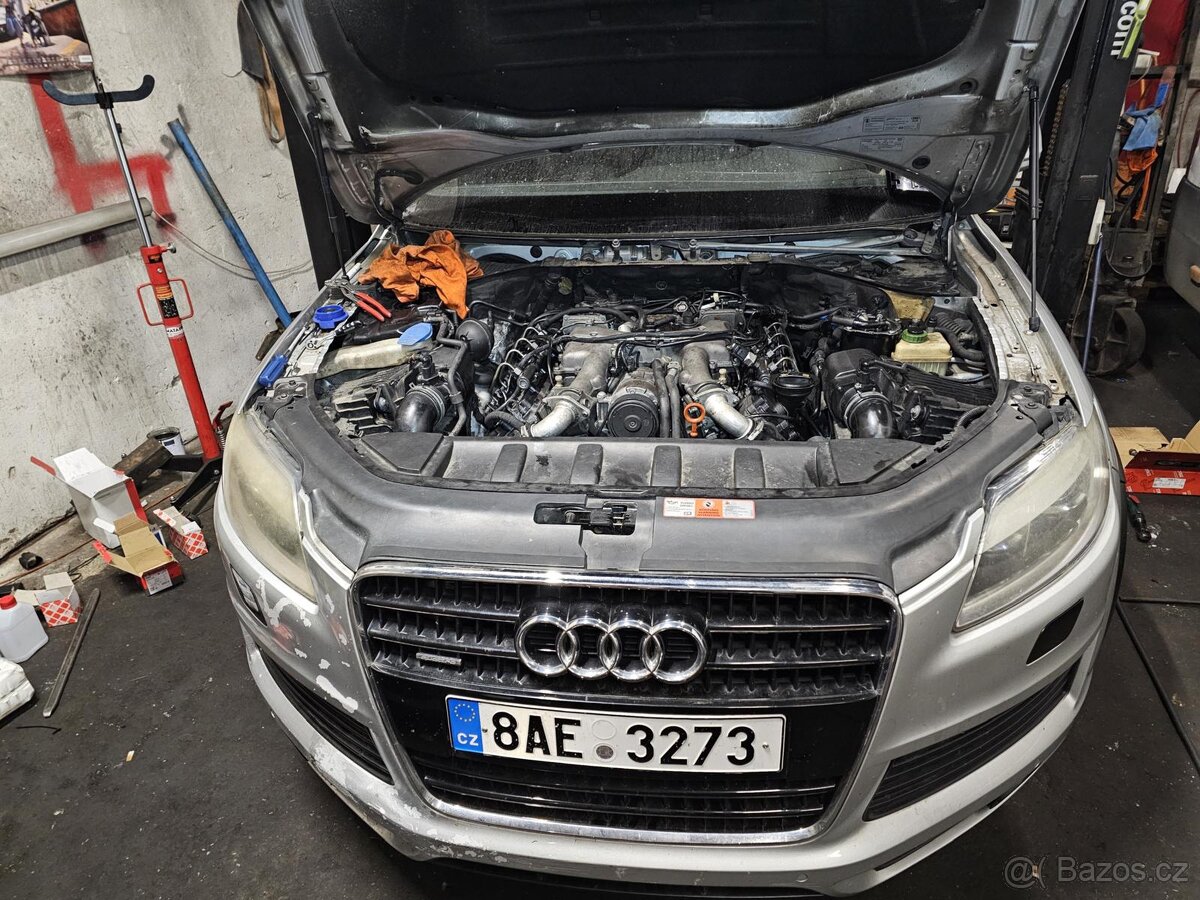 AUDI Q7 4.2 TDI 2008 S-Line 7 mist - 16