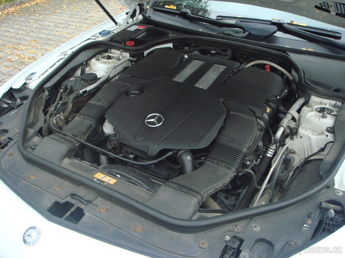 Mercedes Benz SL 400 2015 82tkm nové v ČR AMG paket - 16
