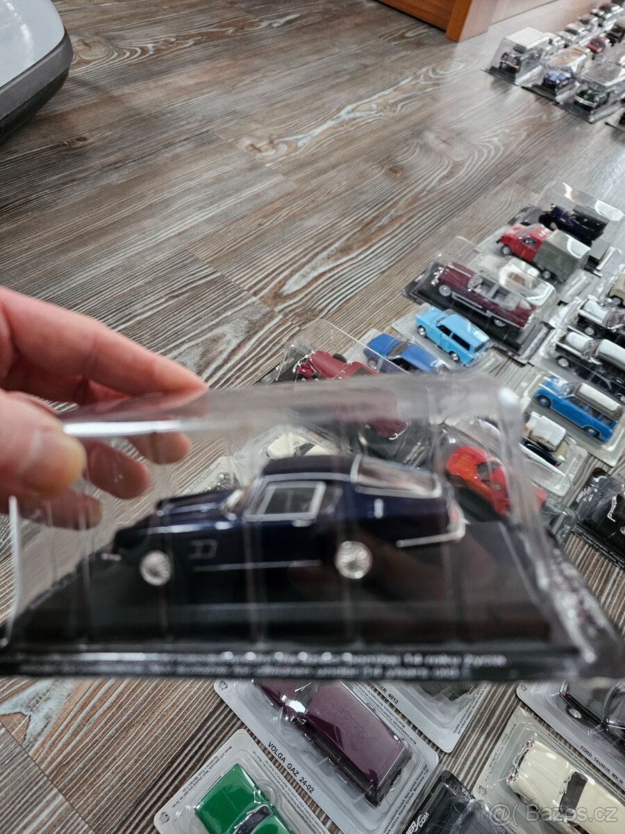 Modely autíček 1:43 z východního bloku,Ameriky, Evropy - 16
