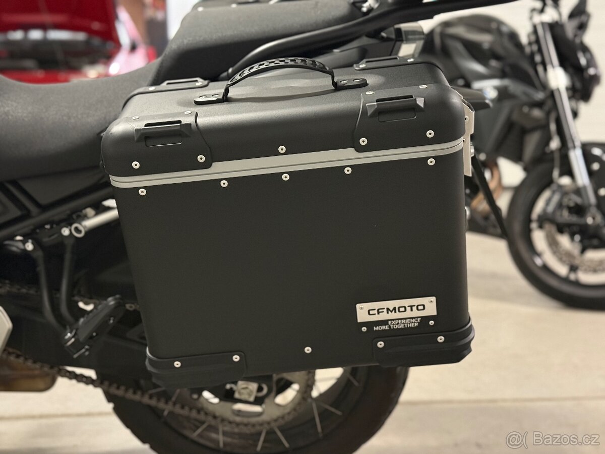 CF MOTO 700MT - 16