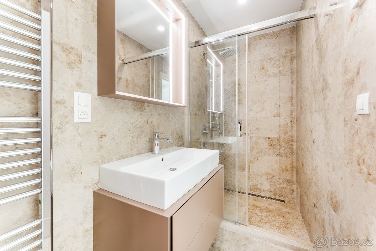 Prodej luxusní vily v Troji - 16