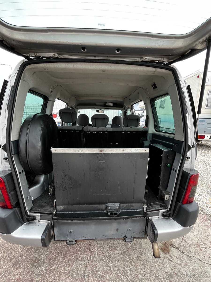 Peugeot Partner 1.9 Hdi.....66kw pro INVALIDY. - 16