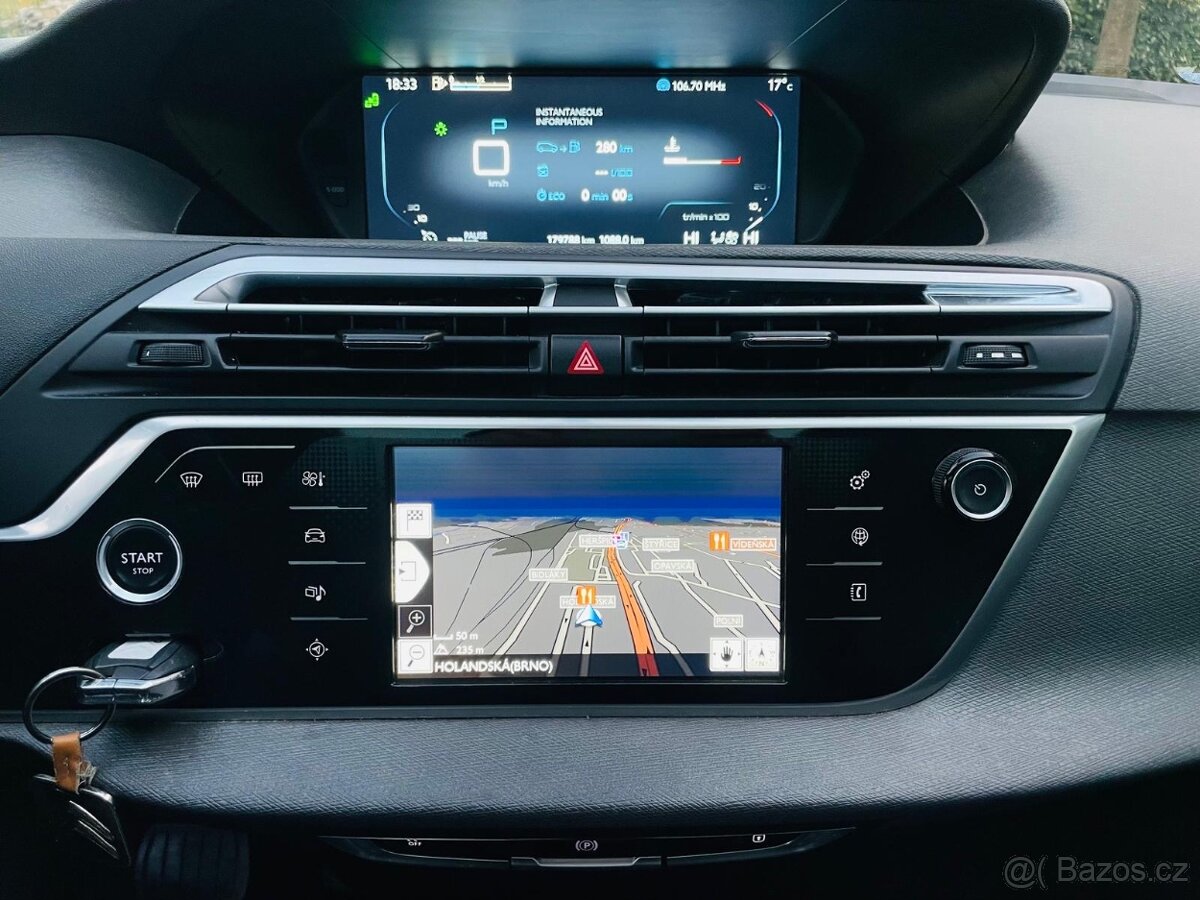 Citroën Grand C4 Picasso 2.0HDi AUTOMAT 7MÍST KAMERY TAŽNÉ - 16