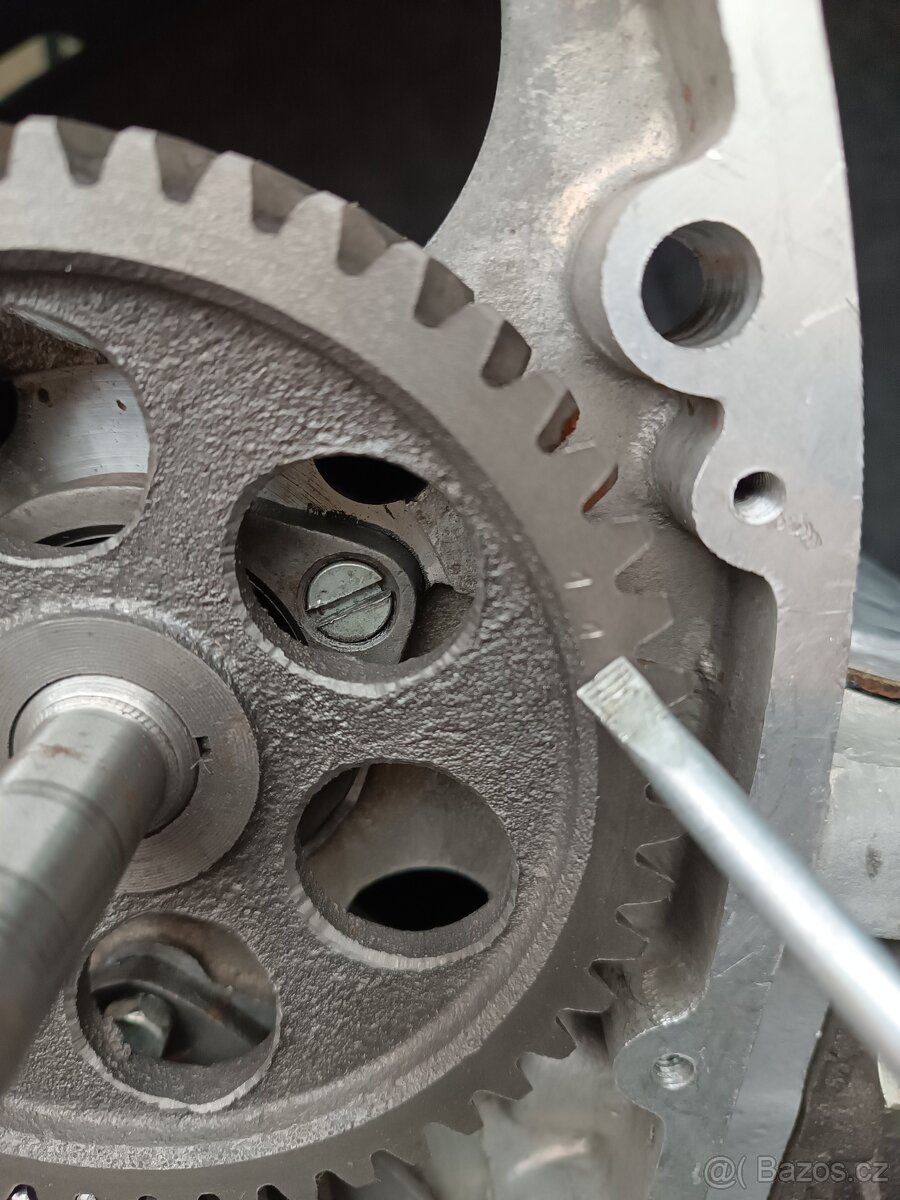 Motor K750 najeto 120km MT12 K750M Dněpr Ural - 16