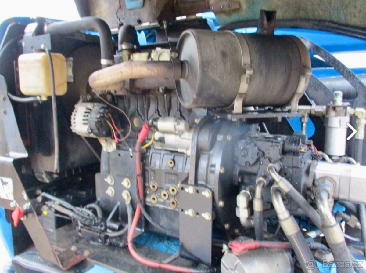 Terénní kloubová plošina JLG 510 AJ - 16