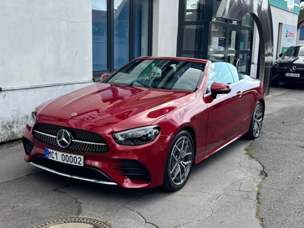 Mercedes-Benz Třídy E, 200 Cabrio - 16
